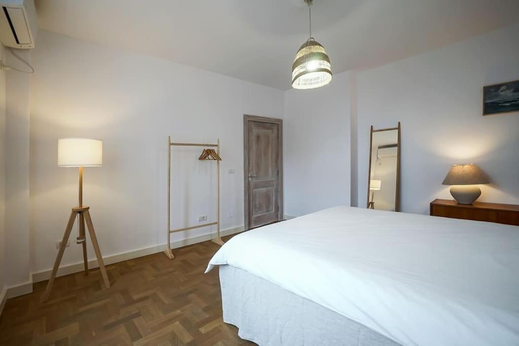 Central Apartment - Nido'S Area Boekarest Buitenkant foto